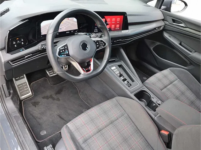 Volkswagen golf gti 2.0 tsi 245pk automaat 2021 achteruitrijcamera stoel&stuurverwarming adaptive cruise - afbeelding 2 van  34
