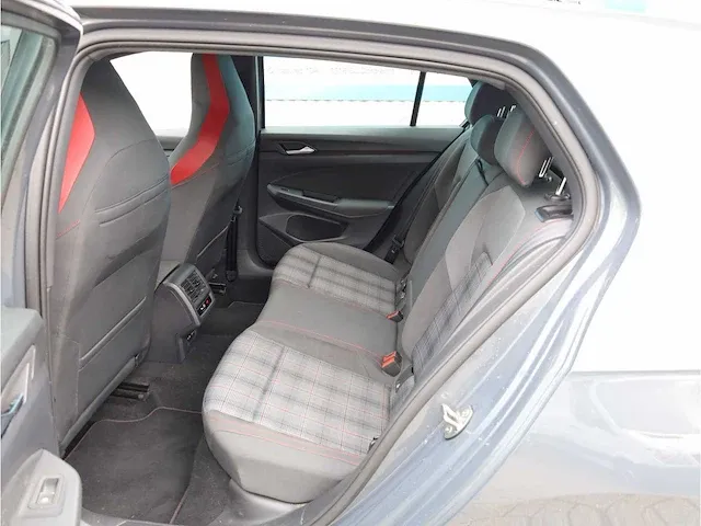 Volkswagen golf gti 2.0 tsi 245pk automaat 2021 achteruitrijcamera stoel&stuurverwarming adaptive cruise - afbeelding 25 van  34