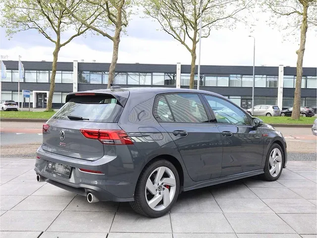 Volkswagen golf gti 2.0 tsi 245pk automaat 2021 achteruitrijcamera stoel&stuurverwarming adaptive cruise - afbeelding 30 van  34