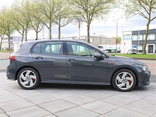 Volkswagen golf gti 2.0 tsi 245pk automaat 2021 achteruitrijcamera stoel&stuurverwarming adaptive cruise - afbeelding 31 van  34