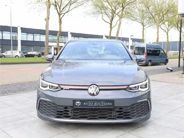 Volkswagen golf gti 2.0 tsi 245pk automaat 2021 achteruitrijcamera stoel&stuurverwarming adaptive cruise - afbeelding 33 van  34