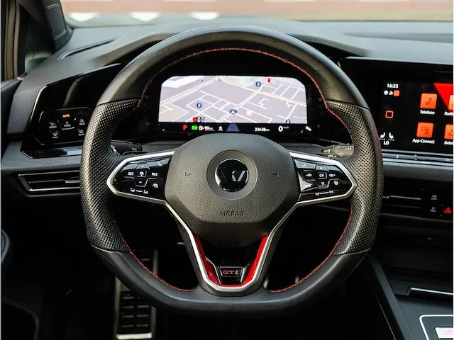 Volkswagen golf gti clubsport 2.0 tsi 300pk automaat 2021 panoramadak achteruitrijcamera adaptive cruise 19"inch - afbeelding 10 van  36