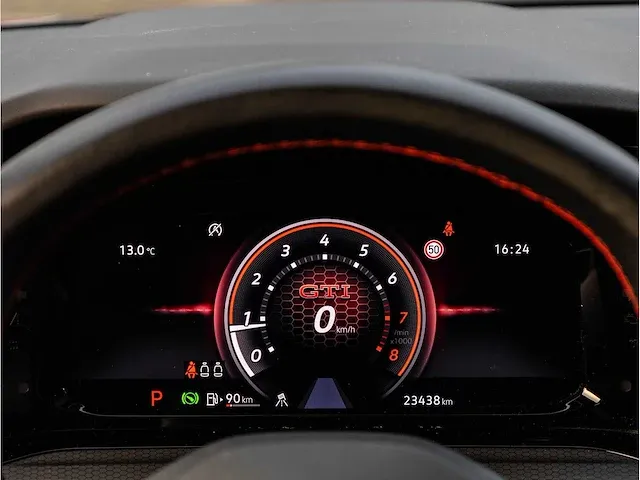 Volkswagen golf gti clubsport 2.0 tsi 300pk automaat 2021 panoramadak achteruitrijcamera adaptive cruise 19"inch - afbeelding 13 van  36