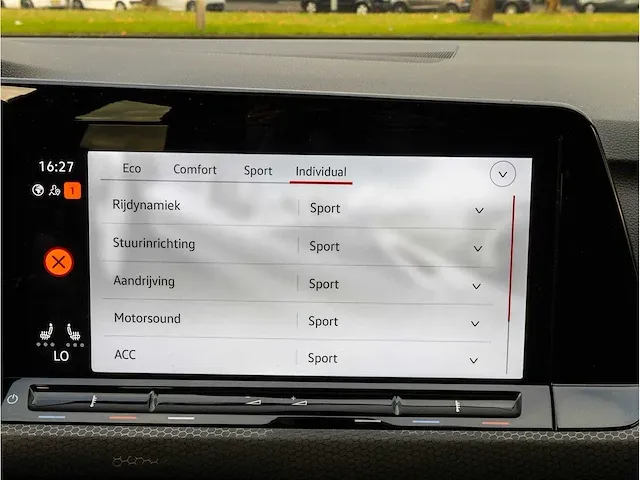 Volkswagen golf gti clubsport 2.0 tsi 300pk automaat 2021 panoramadak achteruitrijcamera adaptive cruise 19"inch - afbeelding 16 van  36