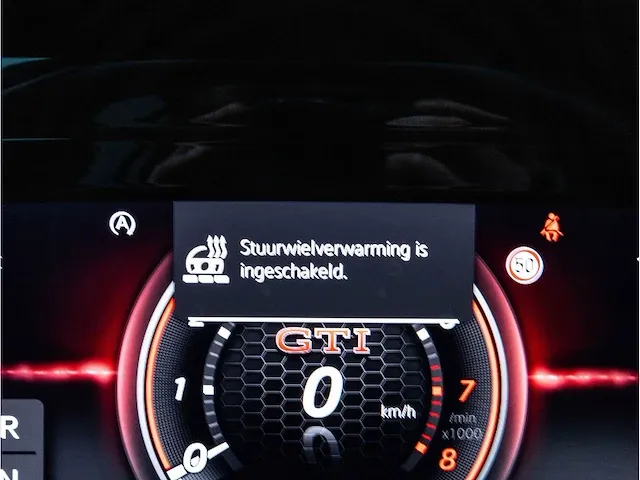 Volkswagen golf gti clubsport 2.0 tsi 300pk automaat 2021 panoramadak adaptive cruise led dab 18"inch, x-702-hd - afbeelding 19 van  31