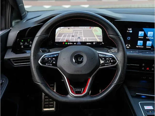 Volkswagen golf gti clubsport 2.0 tsi 300pk automaat 2021 panoramadak camera adaptive cruise 19"inch hagelschade - afbeelding 10 van  35
