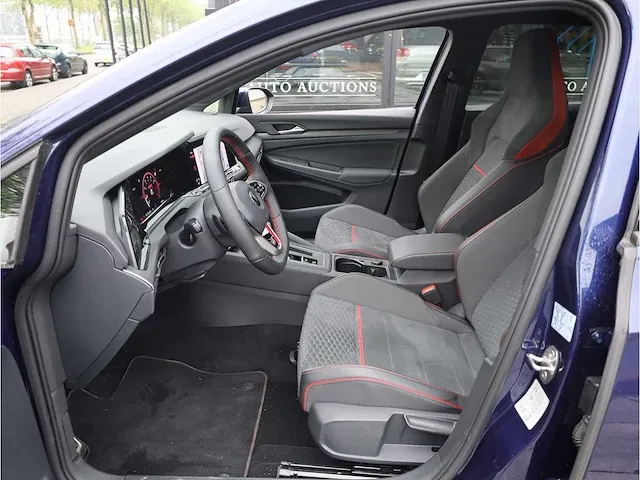 Volkswagen golf gti clubsport 2.0 tsi 300pk automaat 2022 pano camera adaptive stoel&stuurverwarming 19''inch - afbeelding 4 van  35