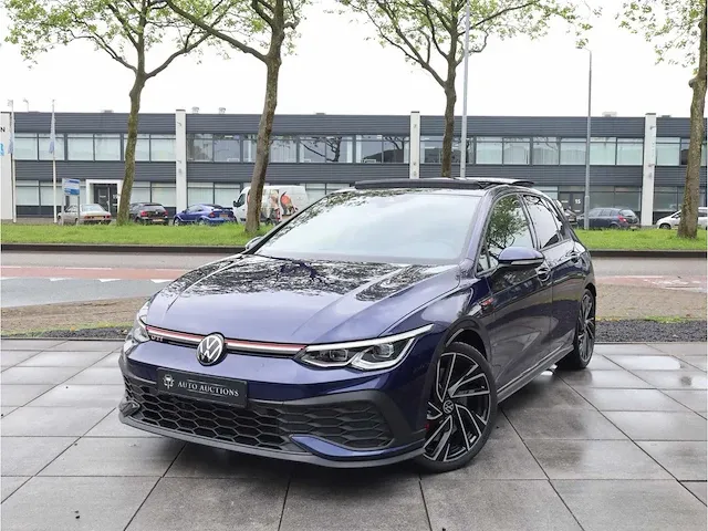 Volkswagen golf gti clubsport 2.0 tsi 300pk automaat 2022 pano camera adaptive stoel&stuurverwarming 19''inch - afbeelding 1 van  35