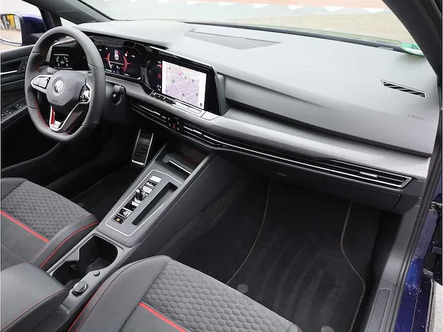 Volkswagen golf gti clubsport 2.0 tsi 300pk automaat 2022 pano camera adaptive stoel&stuurverwarming 19''inch - afbeelding 15 van  35