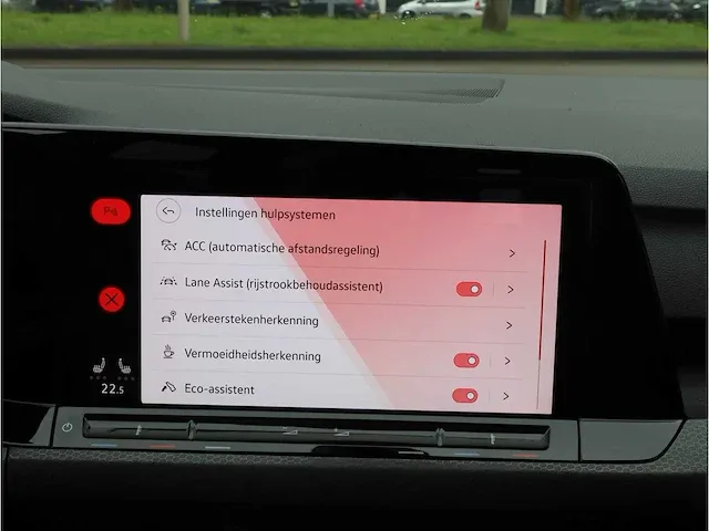Volkswagen golf gti clubsport 2.0 tsi 300pk automaat 2022 pano camera adaptive stoel&stuurverwarming 19''inch - afbeelding 22 van  35