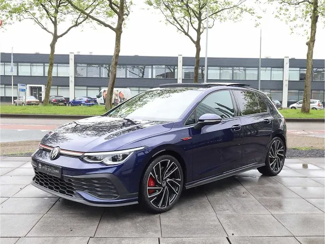 Volkswagen golf gti clubsport 2.0 tsi 300pk automaat 2022 pano camera adaptive stoel&stuurverwarming 19''inch - afbeelding 35 van  35