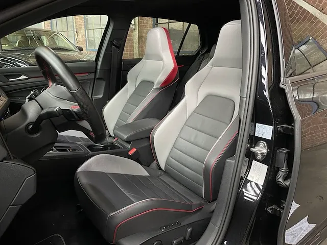 Volkswagen golf gti clubsport 301pk akrapovic 2021 nieuw-model, p-862-tb - afbeelding 55 van  74
