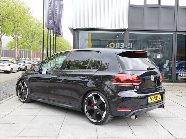 Volkswagen golf gti edition 35 2.0 tsi automaat 2011, 82-rzj-6 - afbeelding 23 van  51