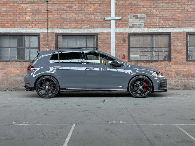 Volkswagen golf gti tcr 7.5 2.0 tsi 290pk 2019, p-824-pt - afbeelding 4 van  56