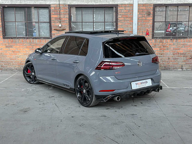 Volkswagen golf gti tcr 7.5 2.0 tsi 290pk 2019, p-824-pt - afbeelding 14 van  56
