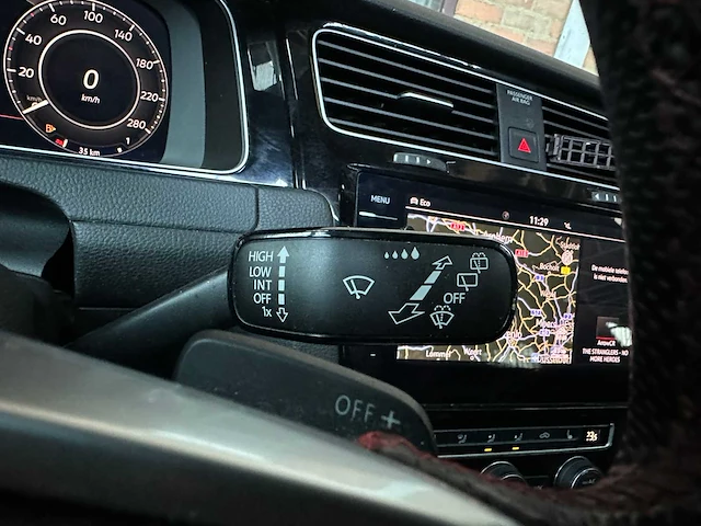 Volkswagen golf gti tcr 7.5 2.0 tsi 290pk 2019, p-824-pt - afbeelding 25 van  56