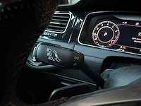 Volkswagen golf gti tcr 7.5 2.0 tsi 290pk 2019, p-824-pt - afbeelding 26 van  56