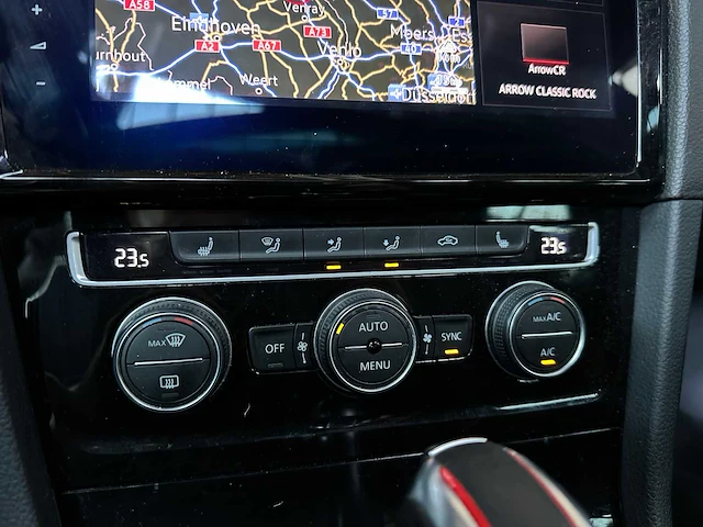 Volkswagen golf gti tcr 7.5 2.0 tsi 290pk 2019, p-824-pt - afbeelding 29 van  56