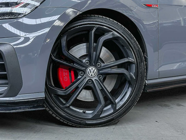 Volkswagen golf gti tcr 7.5 2.0 tsi 290pk 2019, p-824-pt - afbeelding 34 van  56