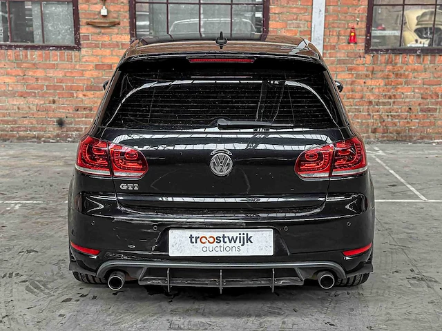 Volkswagen golf gti vi 2.0 dsg 211pk 2010 (new engine 71.547) golf 6, j-699-tz - afbeelding 24 van  89