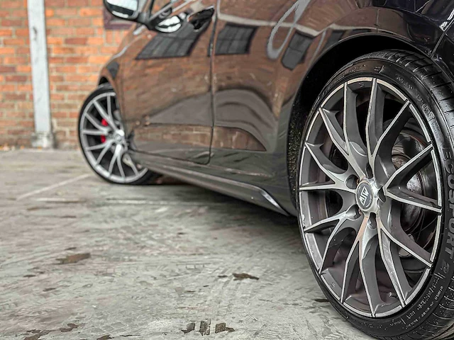 Volkswagen golf gti vi 2.0 dsg 211pk 2010 (new engine 71.547) golf 6, j-699-tz - afbeelding 30 van  89