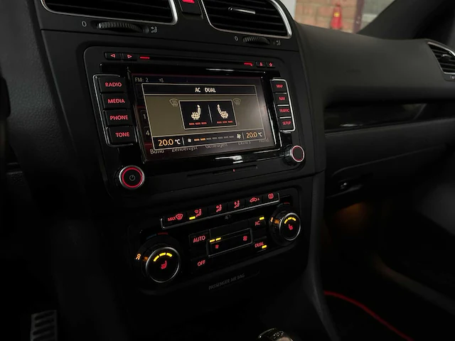 Volkswagen golf gti vi 2.0 dsg 211pk 2010 (new engine 71.547) golf 6, j-699-tz - afbeelding 55 van  89