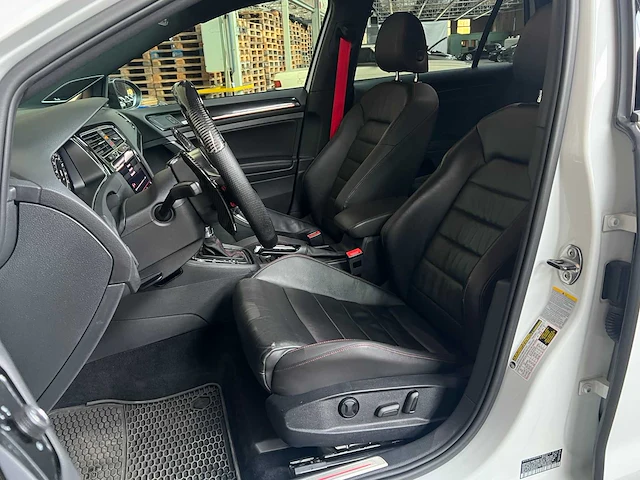Volkswagen golf gti viii 2.0 tsi 320pk 2015, h-108-fj - afbeelding 8 van  64