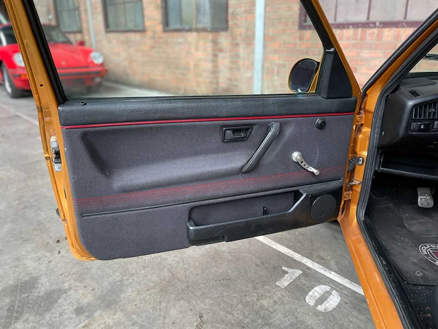 Volkswagen golf mk2 gti 2.0 8v 112pk 1987 (origineel-nl), rx-32-gj - afbeelding 22 van  43