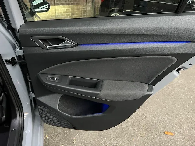 Volkswagen golf mk8 1.4 ehybrid style 204pk 2021 plug-in hybride , s-197-pg - afbeelding 55 van  75