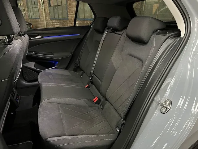 Volkswagen golf mk8 1.4 ehybrid style 204pk 2021 plug-in hybride , s-197-pg - afbeelding 62 van  75