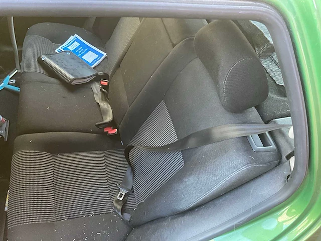Volkswagen golf personenauto - afbeelding 3 van  11