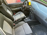 Volkswagen golf personenauto - afbeelding 7 van  11