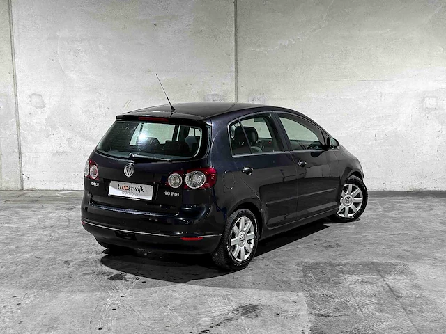 Volkswagen golf plus 1.6 fsi sportline 116pk 2005, 60-rr-fh - afbeelding 2 van  37