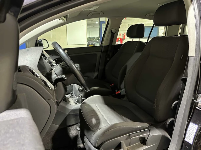 Volkswagen golf plus 1.6 fsi sportline 116pk 2005, 60-rr-fh - afbeelding 21 van  37