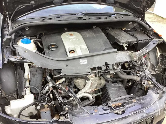 Volkswagen golf plus personenauto - afbeelding 6 van  15