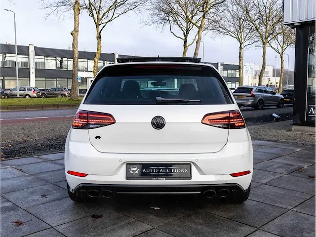 Volkswagen golf r 2.0 tsi 4motion 310pk automaat 2017 panoramadak virtual vol leer dynaudio camera dcc, k-743-nv - afbeelding 27 van  32