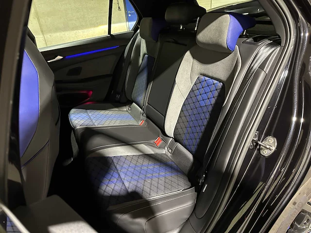 Volkswagen golf r 2.0 tsi 4motion 320pk 2022 new-model, p-943-tb - afbeelding 41 van  52