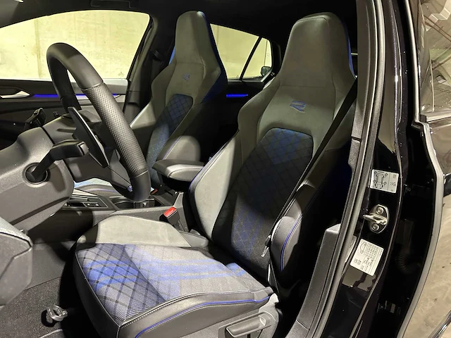 Volkswagen golf r 2.0 tsi 4motion 320pk 2022 new-model, p-943-tb - afbeelding 42 van  52