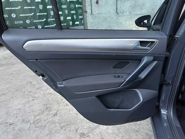 Volkswagen golf sportsvan 1.0 tsi highline 110pk 2018, n-155-rt - afbeelding 21 van  39