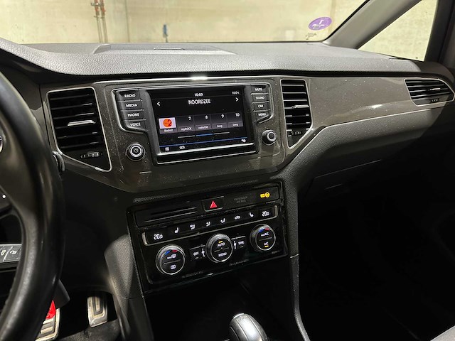 Volkswagen golf sportsvan 1.4 tsi highline 125pk 2017, j-059-fg - afbeelding 19 van  38