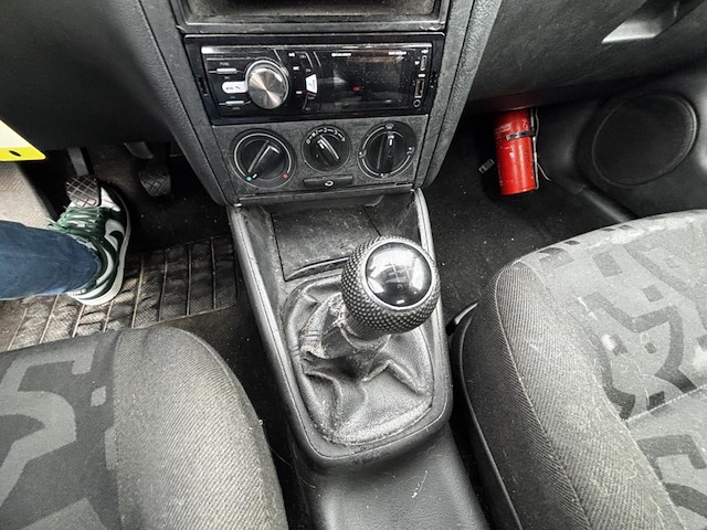 Volkswagen golf sw 1.9 sdi base,1998 - afbeelding 35 van  41