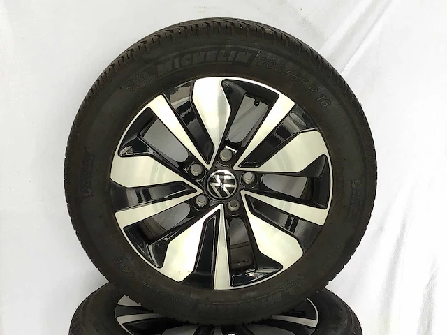 Volkswagen golf touran velg (4x) - afbeelding 1 van  5