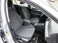 Volkswagen golf variant 1.0 etsi life automaat 2021 virtual cockpit adaptive cruise navigatie carplay/android led dab - afbeelding 20 van  28