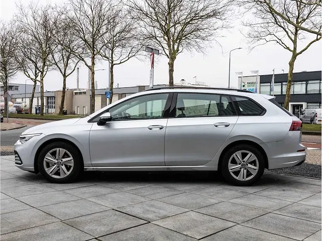 Volkswagen golf variant 1.0 etsi life automaat 2021 virtual cockpit adaptive cruise navigatie carplay/android led dab - afbeelding 12 van  28