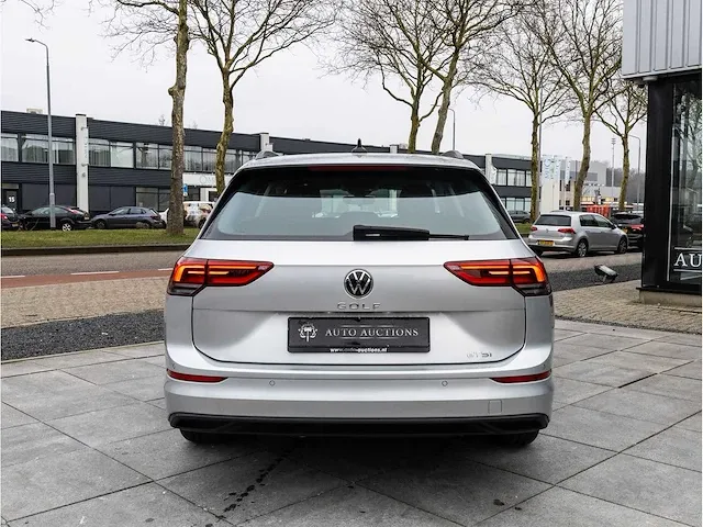 Volkswagen golf variant 1.0 etsi life automaat 2021 virtual cockpit adaptive cruise navigatie carplay/android led dab - afbeelding 23 van  28