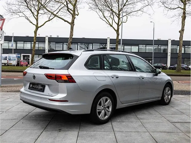 Volkswagen golf variant 1.0 etsi life automaat 2021 virtual cockpit adaptive cruise navigatie carplay/android led dab - afbeelding 24 van  28