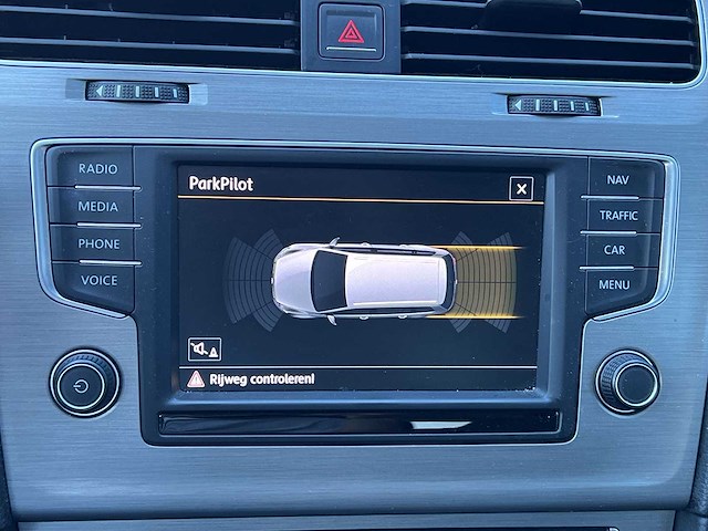 Volkswagen golf variant 1.0 tsi comfortline 2016 | jr-747-r - afbeelding 19 van  32