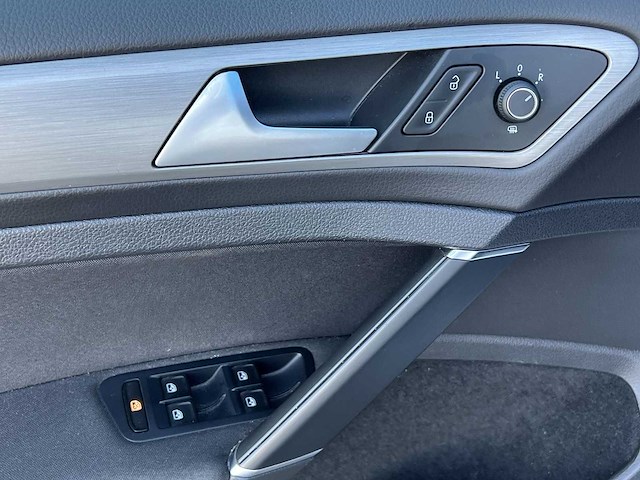 Volkswagen golf variant 1.0 tsi comfortline 2016 | jr-747-r - afbeelding 8 van  32