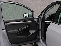 Volkswagen golf variant 1.0 tsi life | l-722-kt - afbeelding 31 van  31
