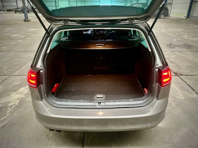 Volkswagen golf variant 1.4 tsi highline; 2-xst-43 - afbeelding 6 van  15